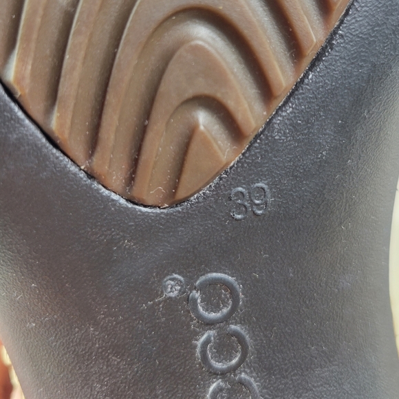 ECCO Sussex Brown Leather Floral Tooled Mary Jane Clogs Women’s size EU 39 - Picture 8 of 16